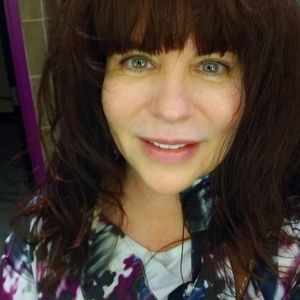 Meet your Posher, Sandra